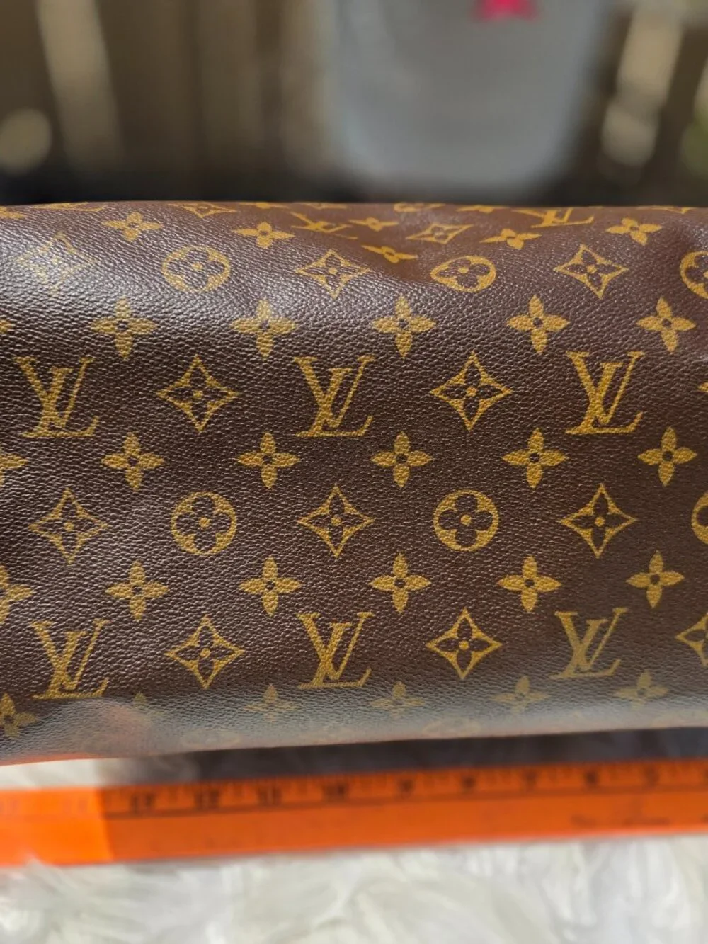 Louis Vuitton Speedy 30